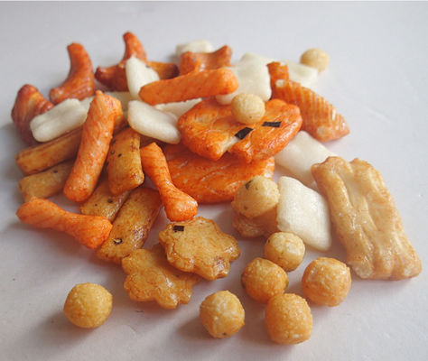 acheter Les biscuits japonais doux de riz d'OEM de la Chine mélangent des casse-croûte de biscuit de riz online manufacture