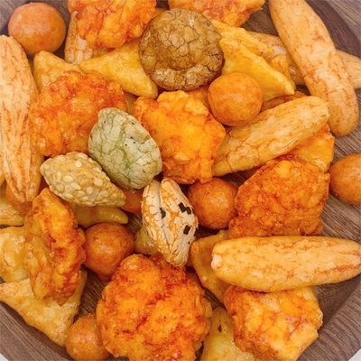 acheter Des biscuits de riz gourmands sains - cinq saveurs et formes avec des arachides, tous de nature croquante online manufacture