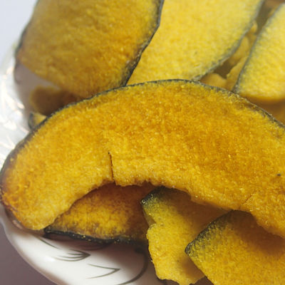 Bon prix Les légumes secs sont les casse-croûte sains les plus chauds de 2022 tranches de potiron frites par vide en ligne