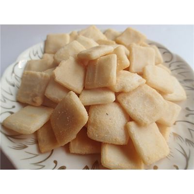 Bon prix Casse-croûte de biscuit de riz de Fried Rice Snack Salty Japanese d'acide citrique en ligne