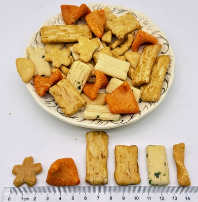 Bon prix Des biscuits au riz japonais savoureux. en ligne